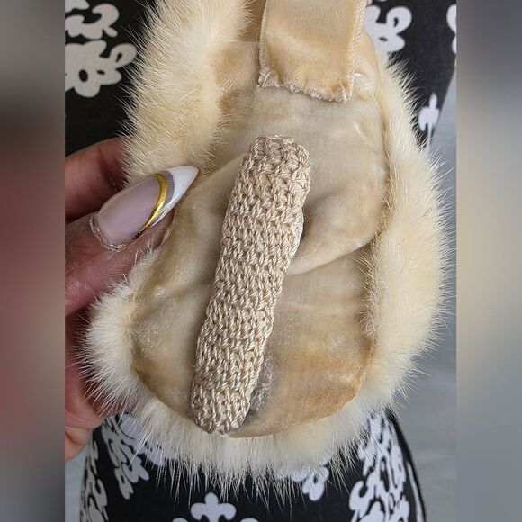 Cream Real Fur Pillbox Hat And Neck Wrap Collar Set Vintage - Picture 8 of 12